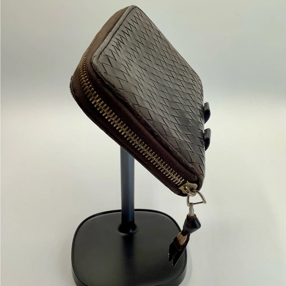 Bottega Veneta Intrecciato Brown Woven Leather Zip Around Wallet